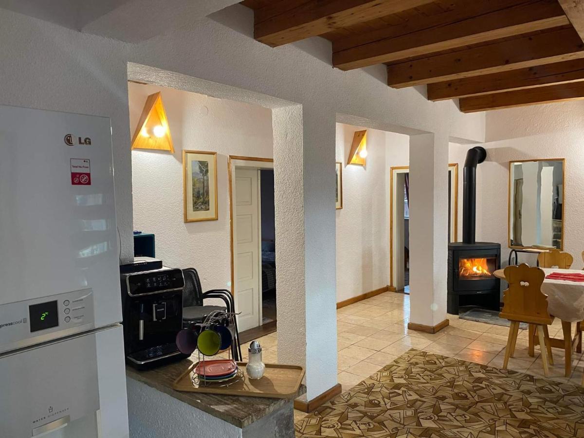 ホテル Casa Bucataria Fonix プライド エクステリア 写真
