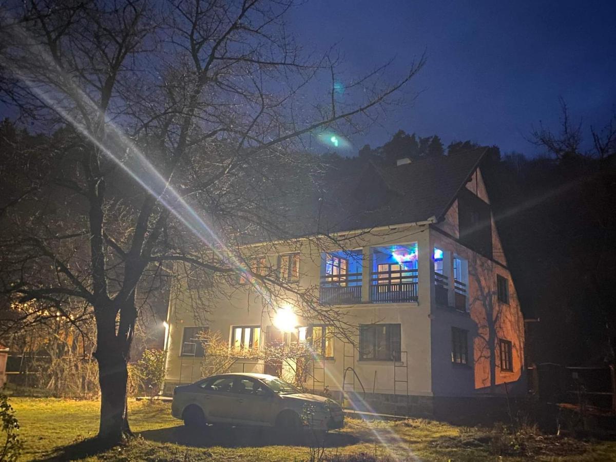 ホテル Casa Bucataria Fonix プライド エクステリア 写真